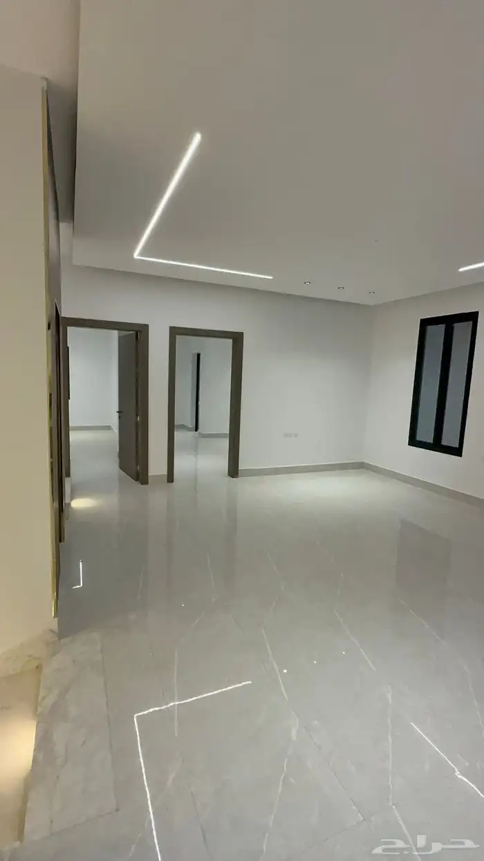 للبيع فيلا دوبلكس منفصله 325 متر مرتبه بالشعله 21