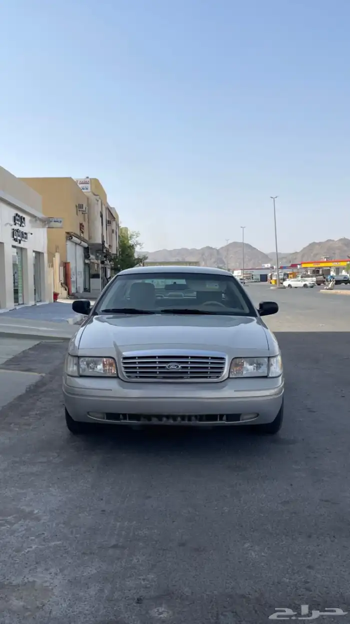 فورد فكتوريا سعودي 2011 7