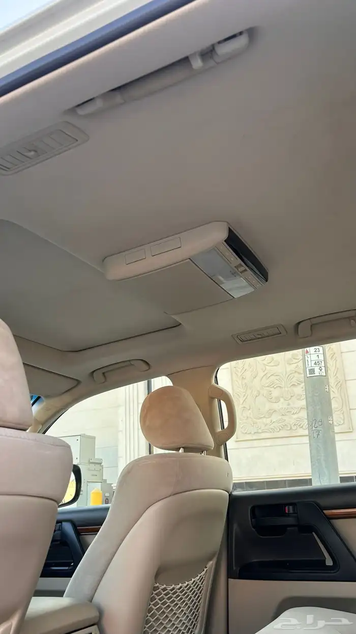 لاندكروزر 2018 8 سرندل GXR 13