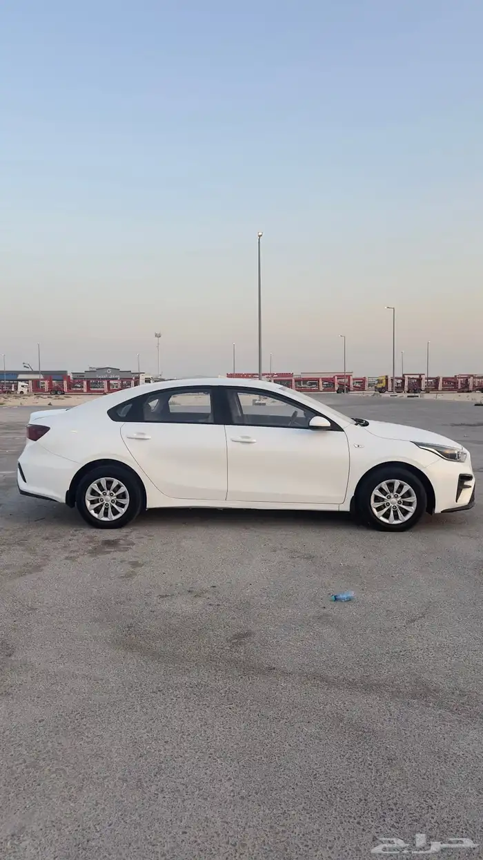 للبيع سيراتو 2020 2