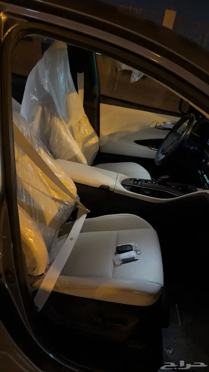 تويوتا كراون بريميوم 25 هايبرد سعودي تيتانيوم 14