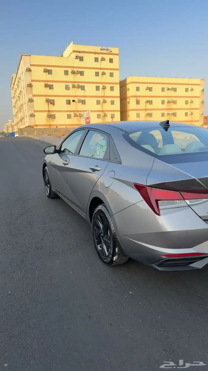 للبيع النترا سمارت مكينه 2000 4