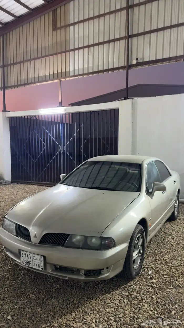 متسوبيشي ماقنا 2004 3