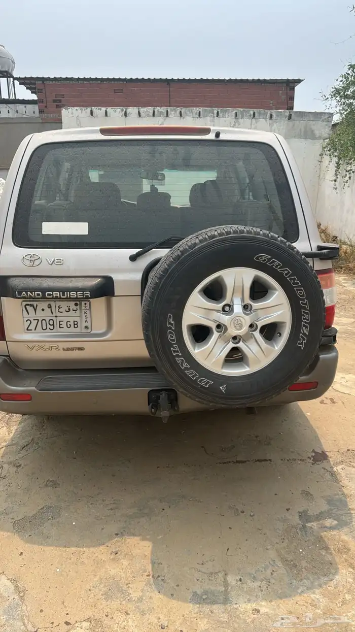 لاندكروزر 2007 VXR الممشى فوق 450 الف البدي رشوش متفرقة 0