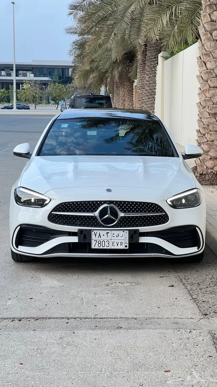 مرسيدس C300 موديل 2023 عداد 6 آلاف كيلو فقط 11