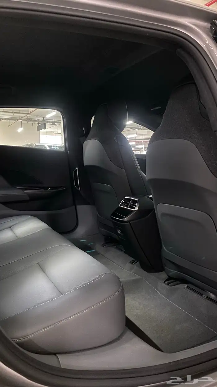 لوسيد اير بيور 2025 34