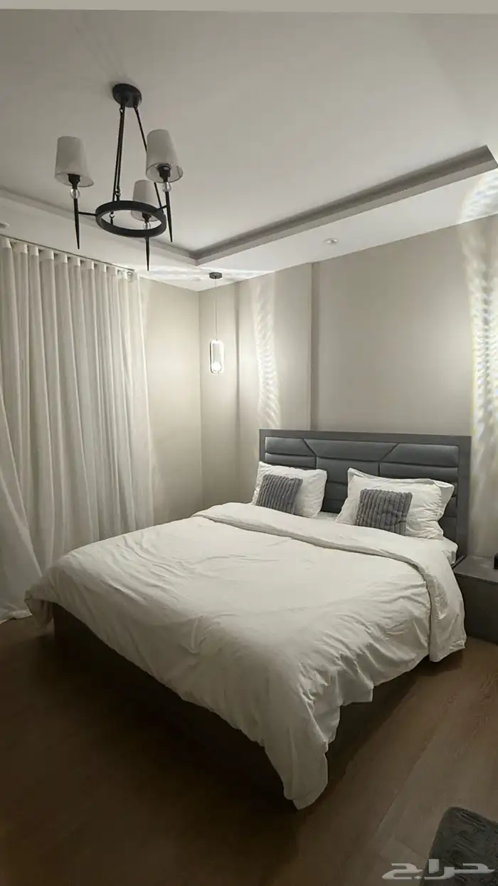 شقة فخمة (غرفة وصالة) مؤثثة بالكامل للإيجار الشهري 1