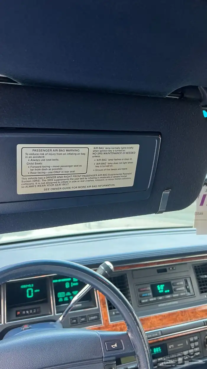 لينكون تاون كار 1994 مخزن 66