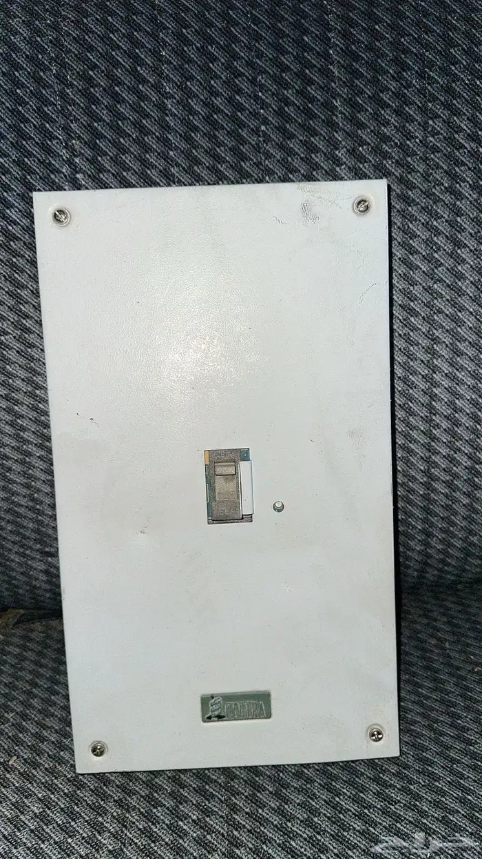 طبلون الفنار 18 خط - قاطع كهربائي الفنار 100 امبير. 1