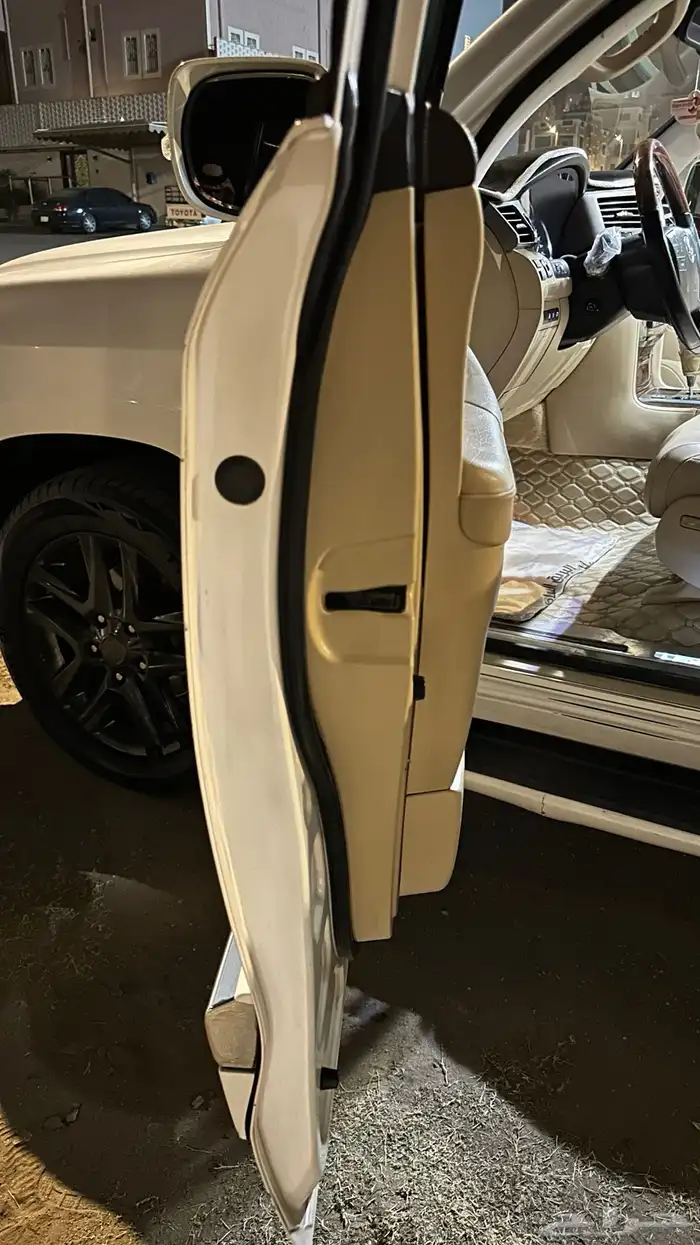 لكزس 2008 2015 19