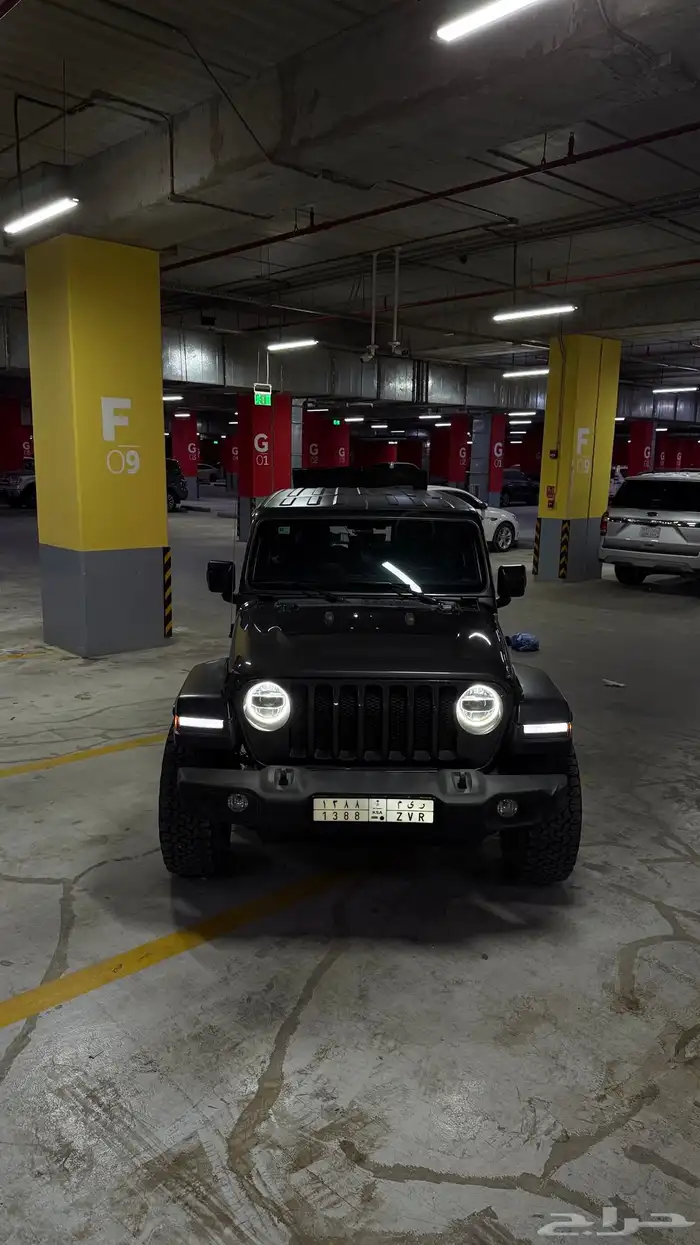 للبيع جيب رانجلر نظيف جدا 2
