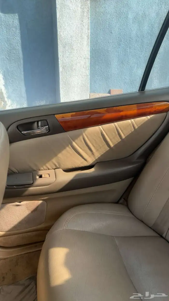 لكزس gs300 موديل 1998 التواصل بدون اتصالات رجاء ا 6