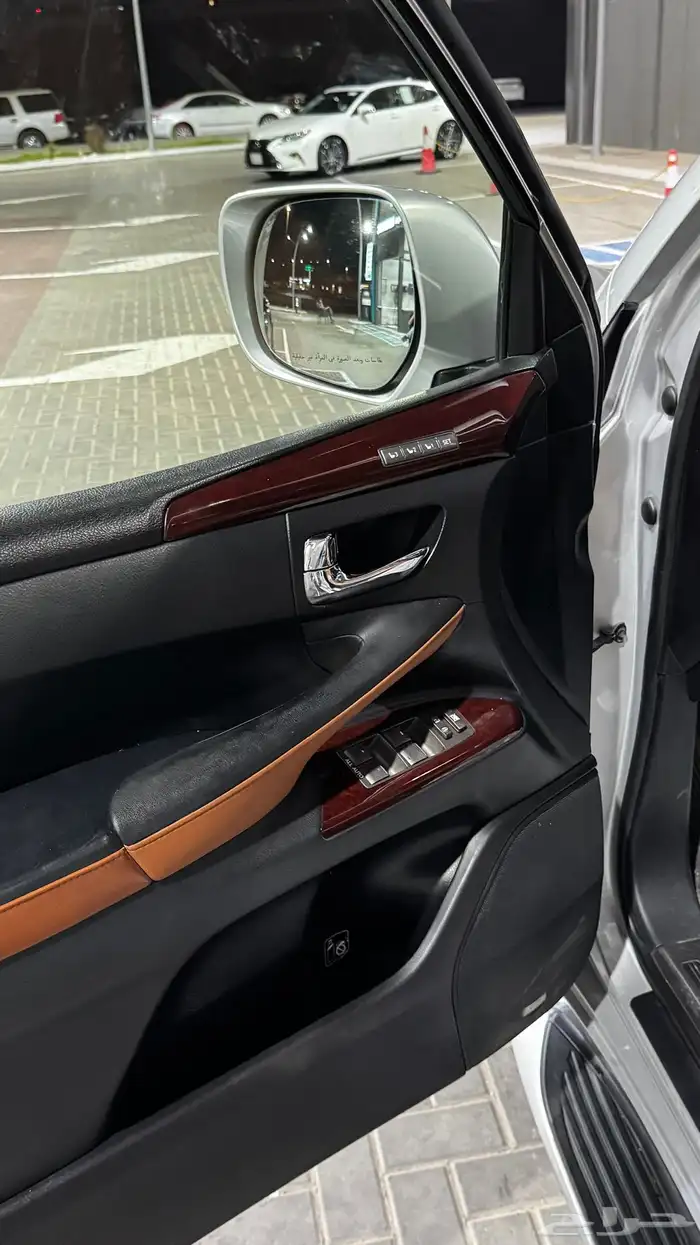 لكزس LX570 2014 فل DD 35