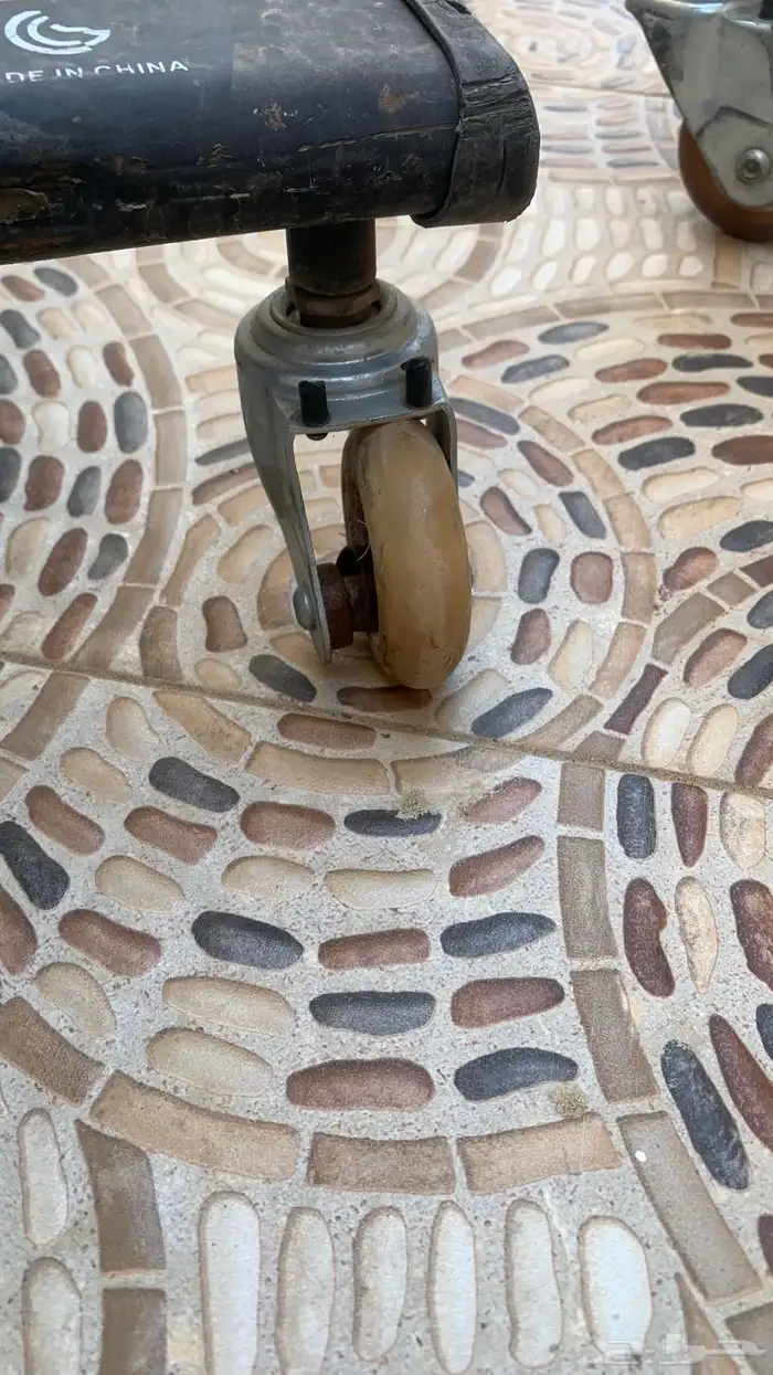 سكوترين واحد نضيف و الثاني شبه نضيف مستعجل اليومين ذي 5