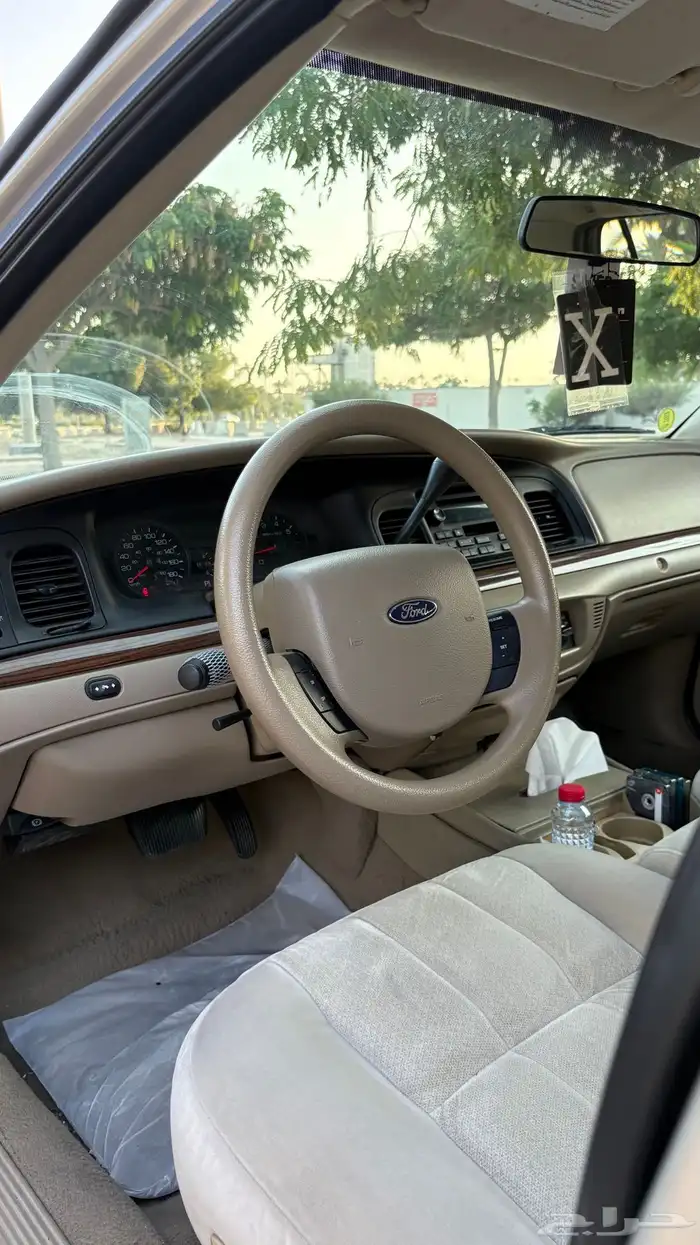 فورد فكتوريا للبيع 12