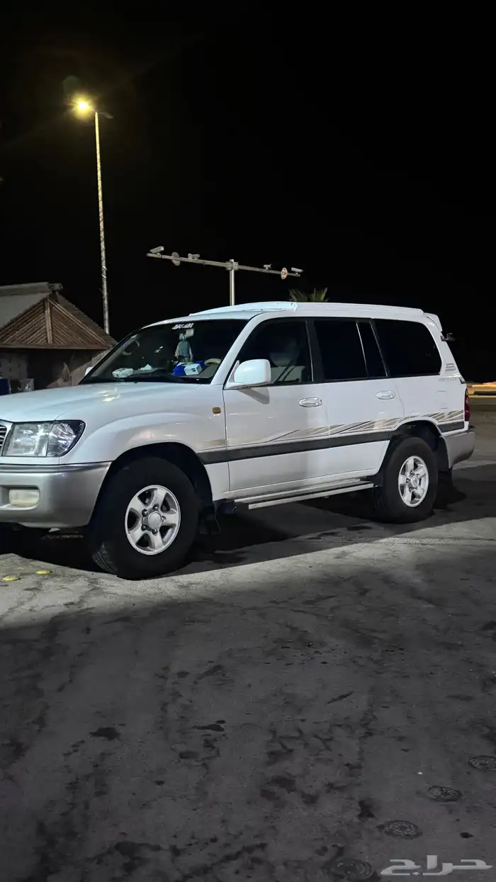 جيب جي اكس ار موديل 2000 0