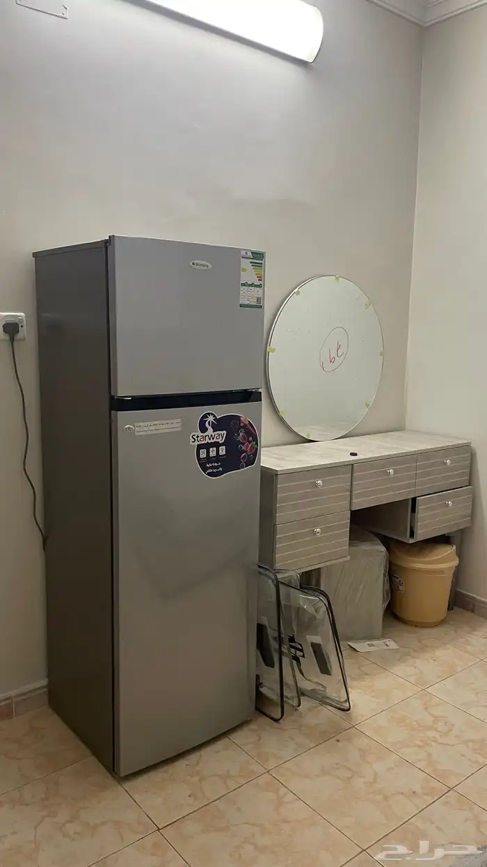 شقة علوية مفروشة غرفة وصالة عزاب للايجار حي النهضة 4