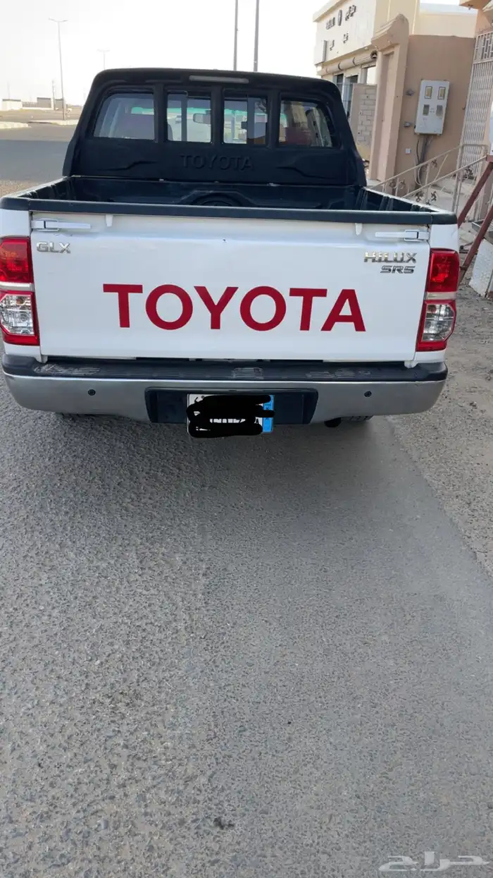 للبيع هايلوكس 2014 4