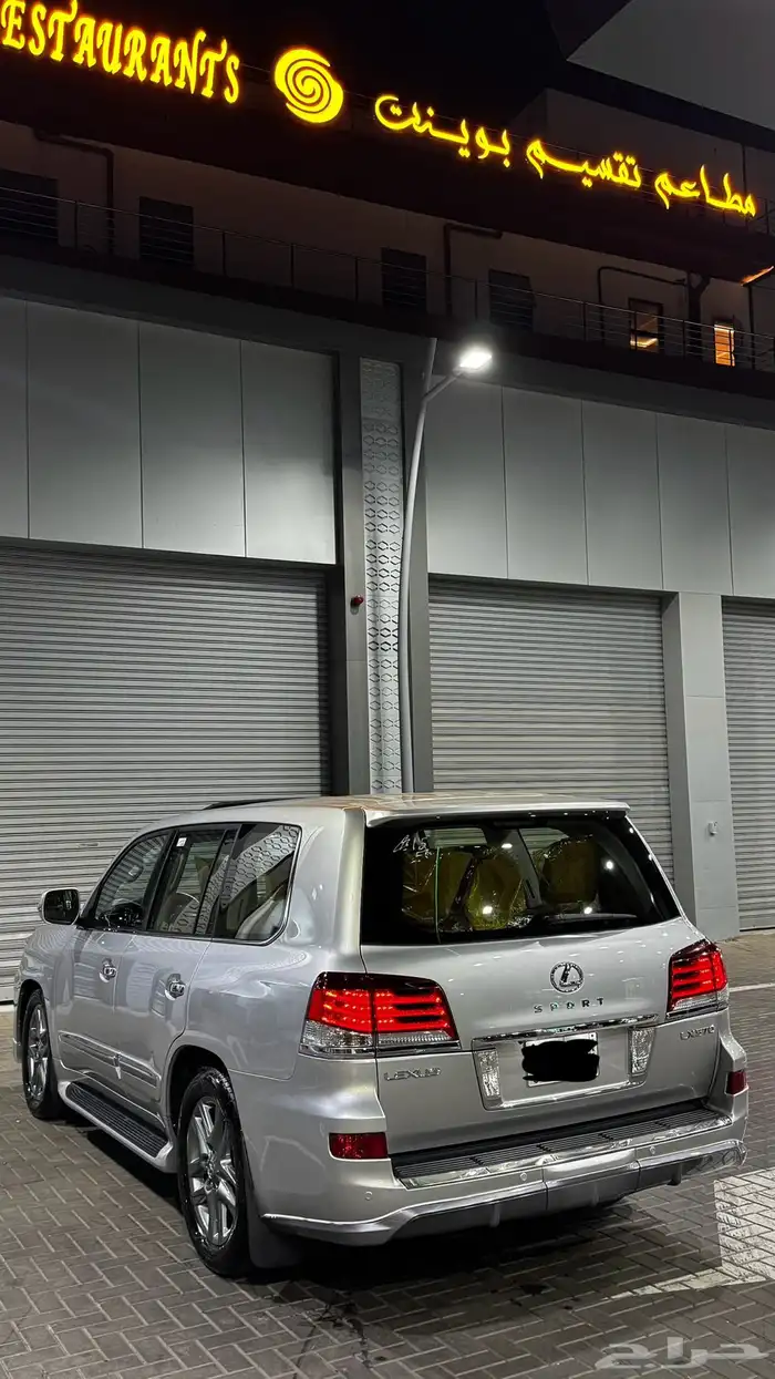 لكزس LX570 2014 فل DD 29