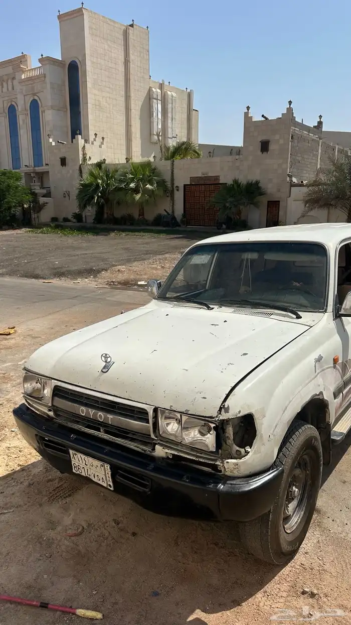 جيب صالون 93 8