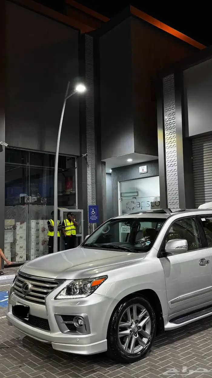 لكزس LX570 2014 فل DD 3