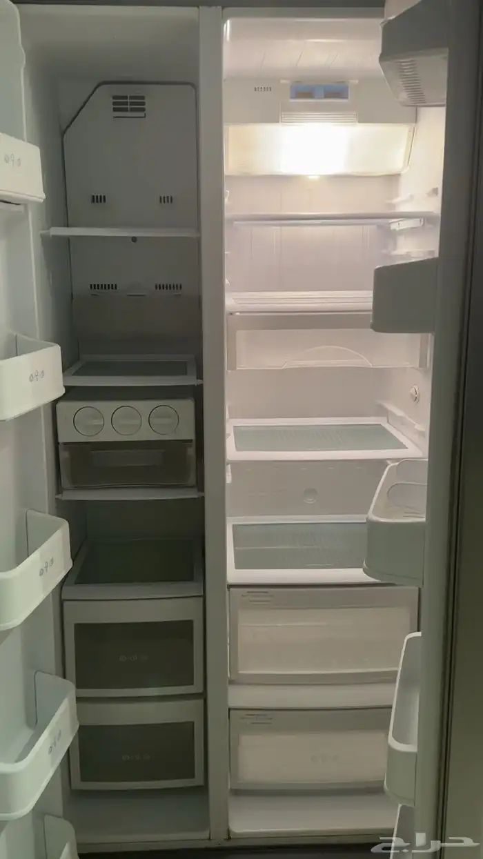 ثلاجة LG مستعمله للبيع 1