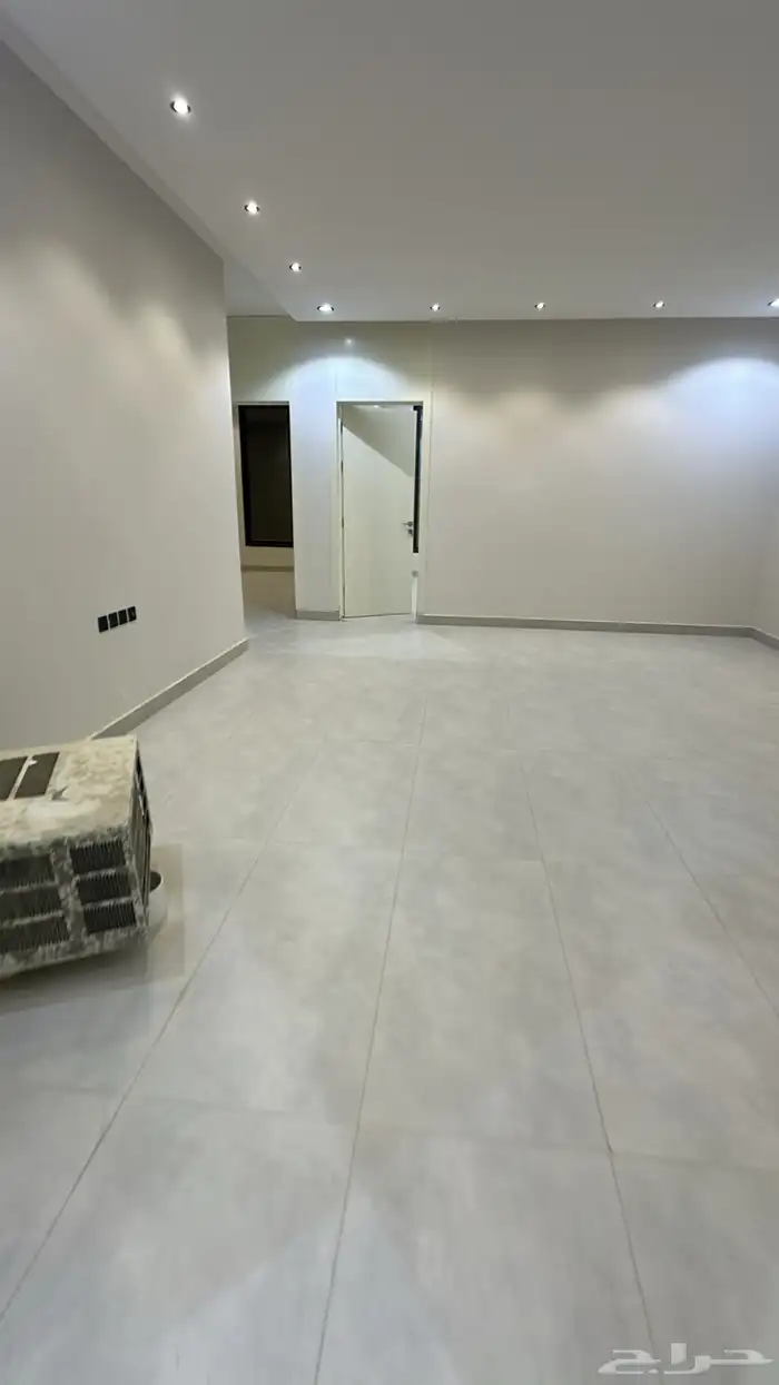 أدور للبيع غرب الرياض طويق 5