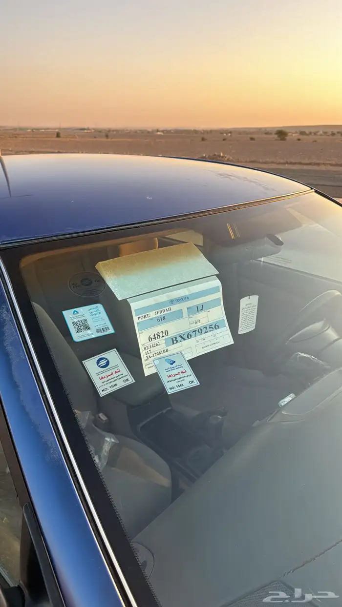 للبيع كامري 2003 صنف . 25