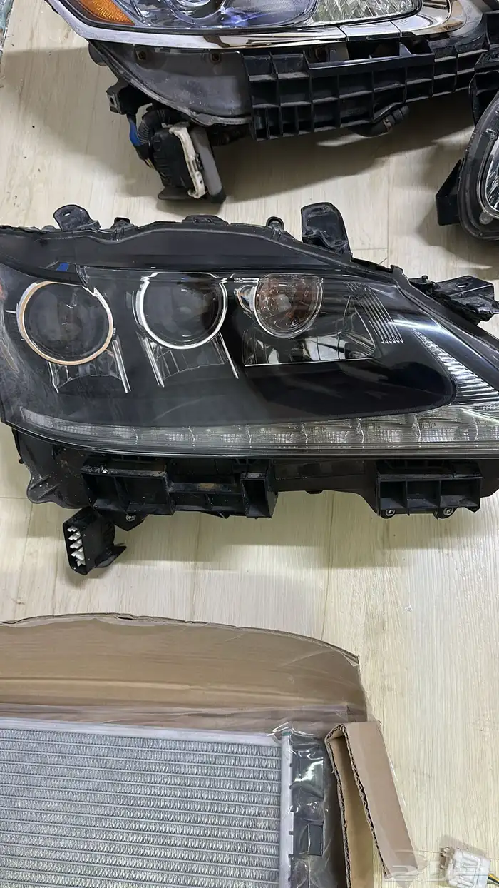 شمعات لكزس جي اس اصلي مستورد ثلاث عدسات فل كامل DD 1