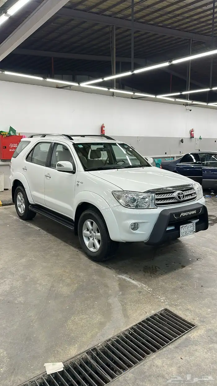 فورتنشر 2011 مخزن قير عايدي نظيف جدا 1