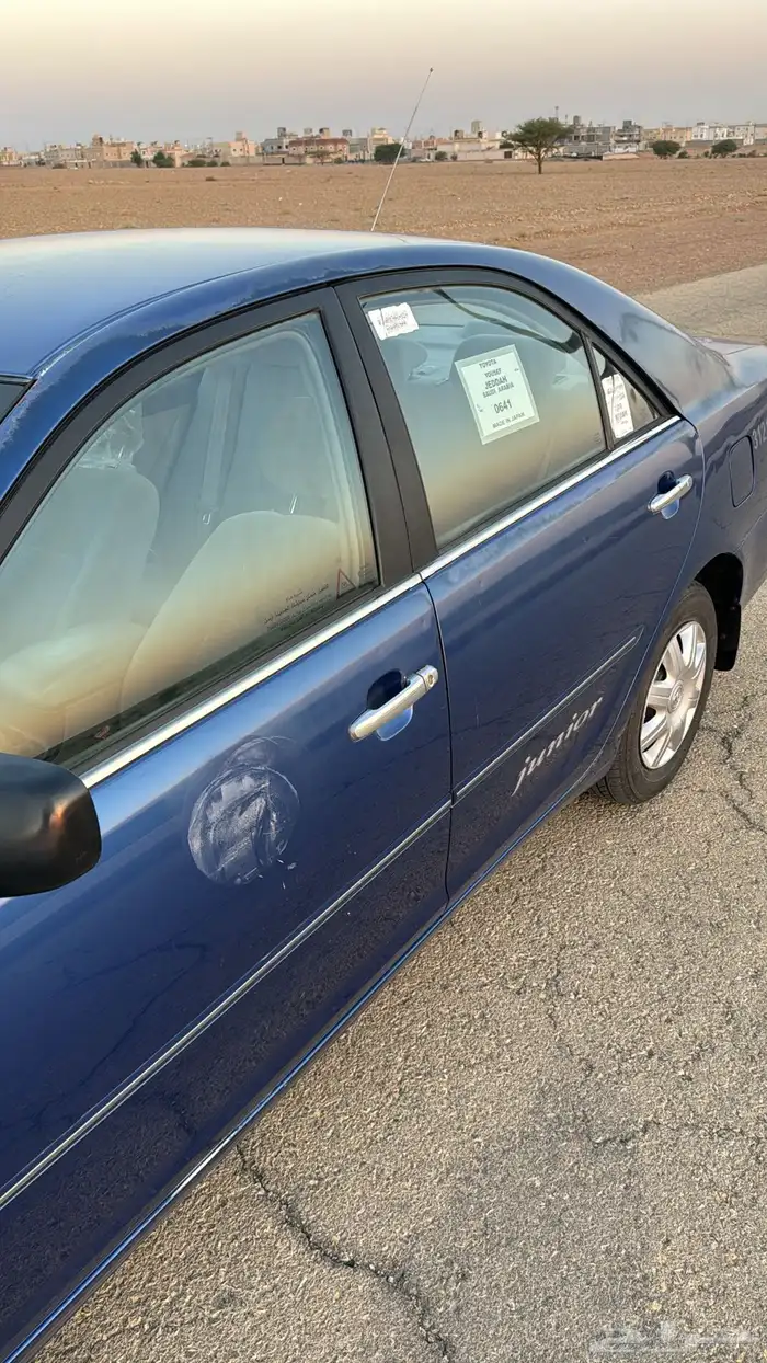 للبيع كامري 2003 صنف . 35