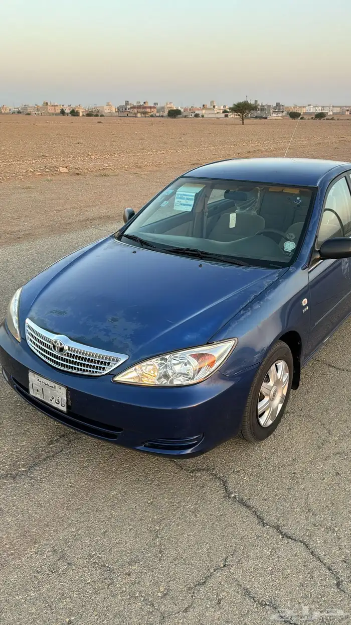 للبيع كامري 2003 صنف . 32