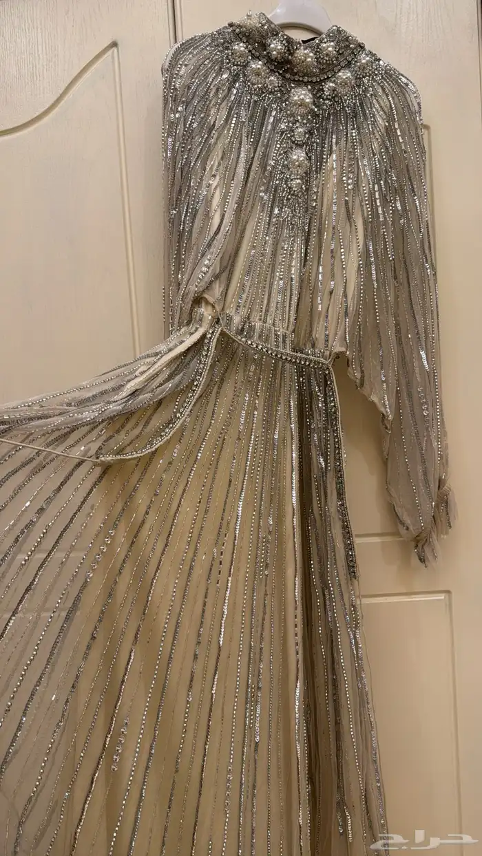 فستان للبيع جديد لم يستخدم 1