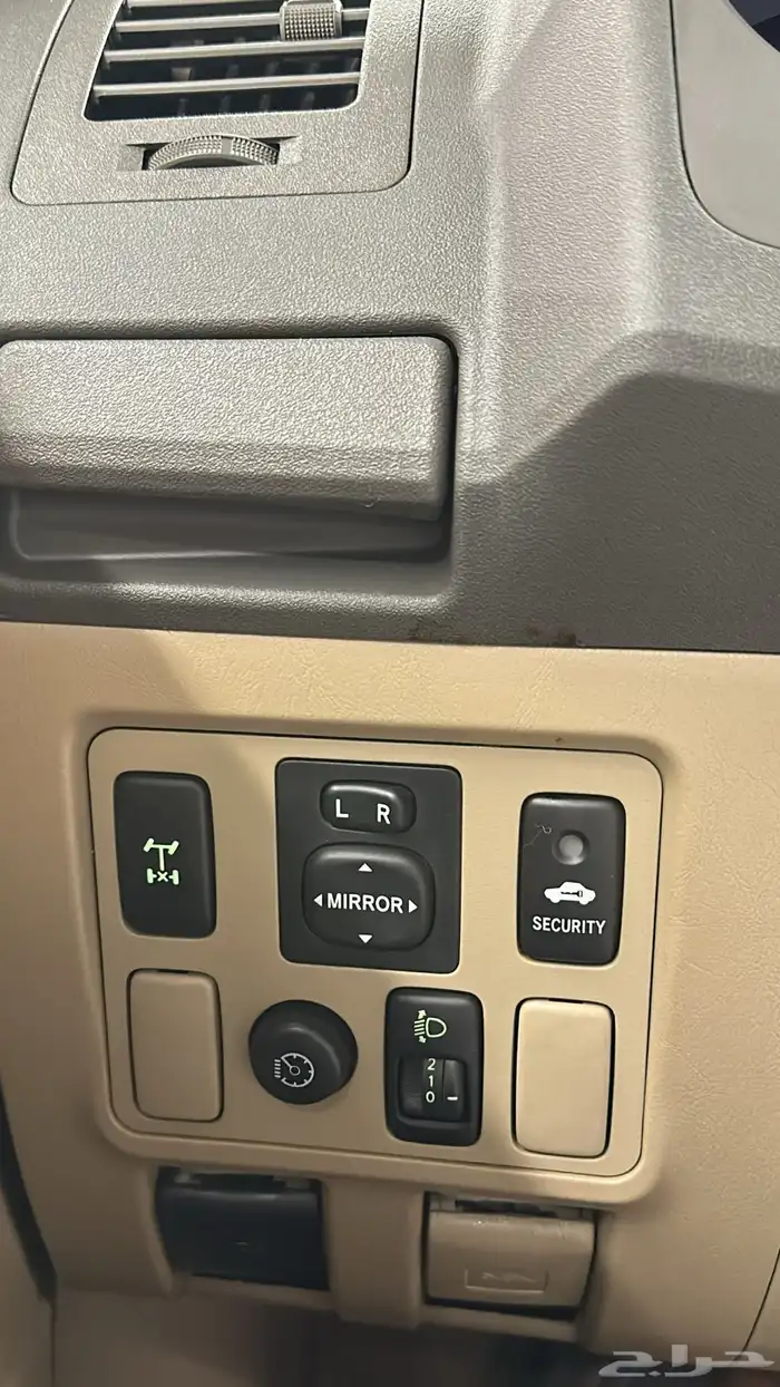 فورتنشر 2011 مخزن قير عايدي نظيف جدا 26