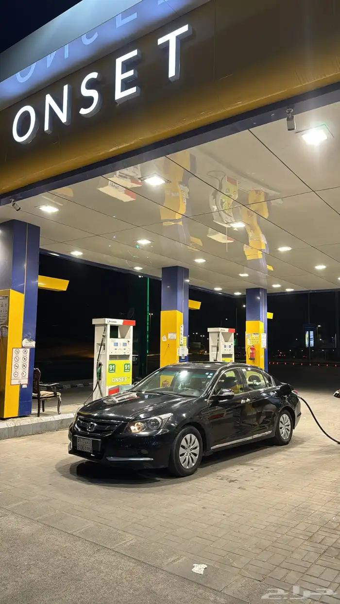 سلام عليكم ورحمة الله اعرض لكم هوندا اكورد موديل 12 0