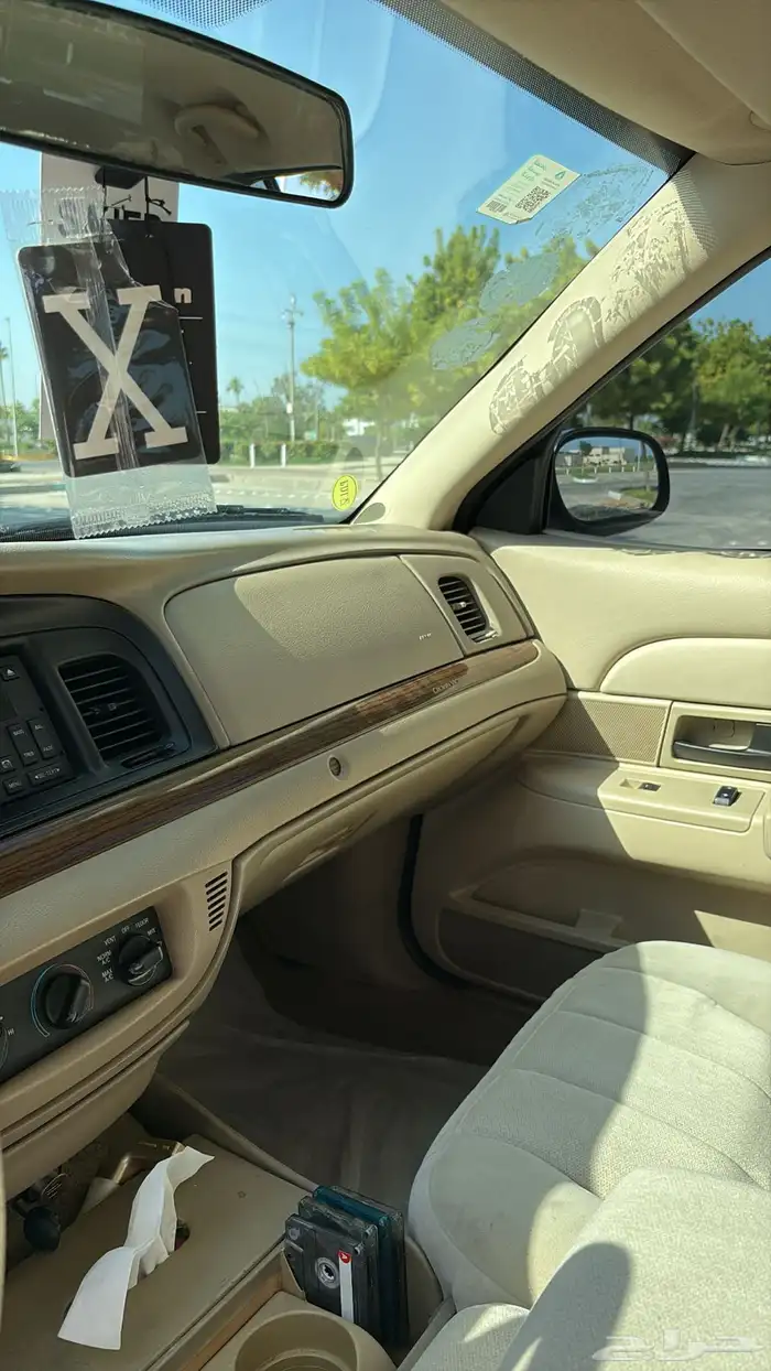 فورد فكتوريا للبيع 13