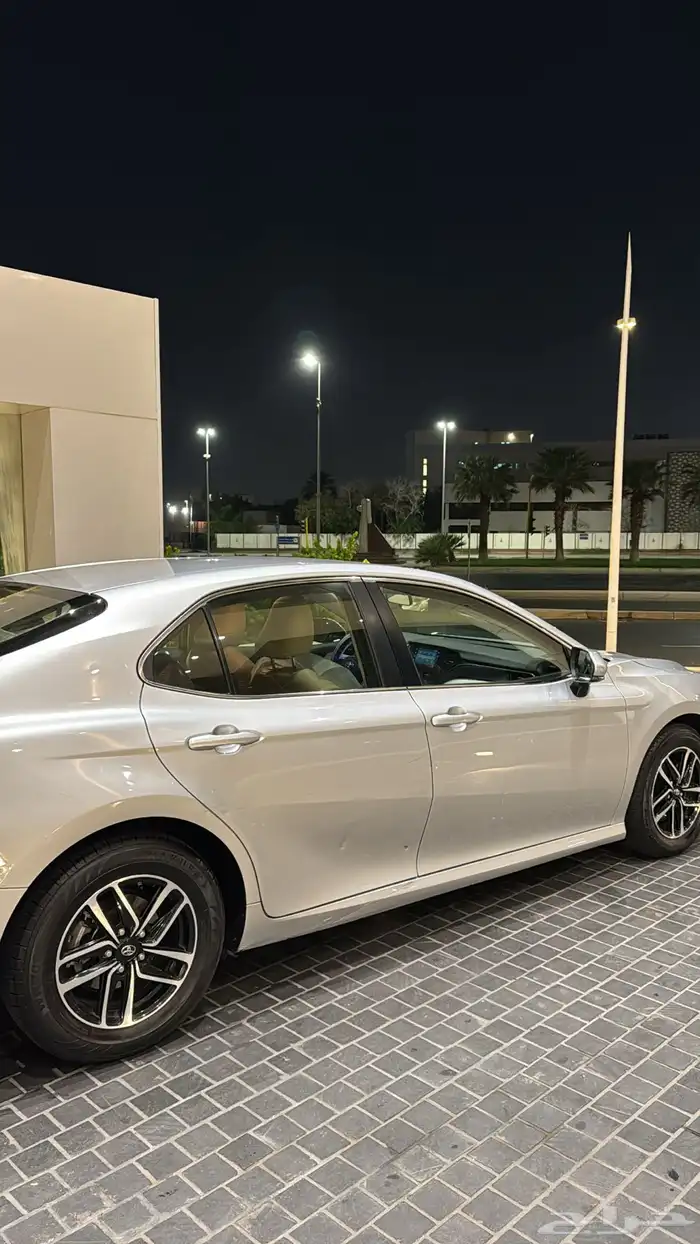 كامري 23 leبنزين مطور 4