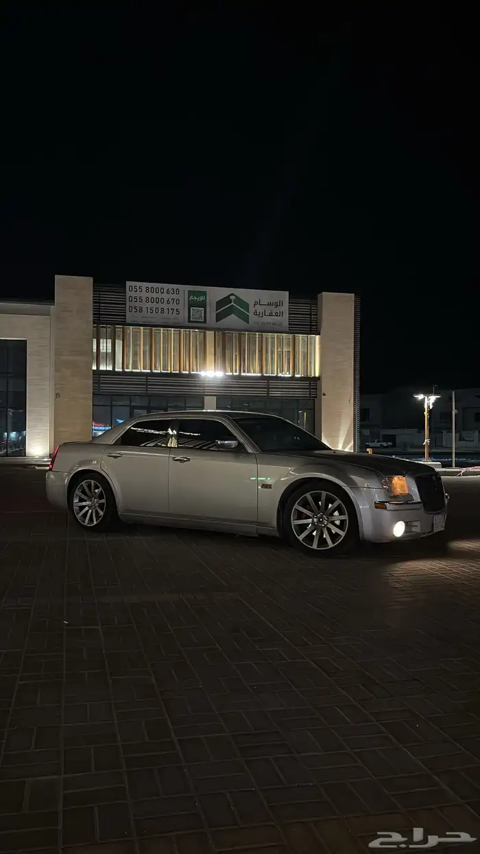 كرايزلر C300 2005 للبيع مستخدم 1