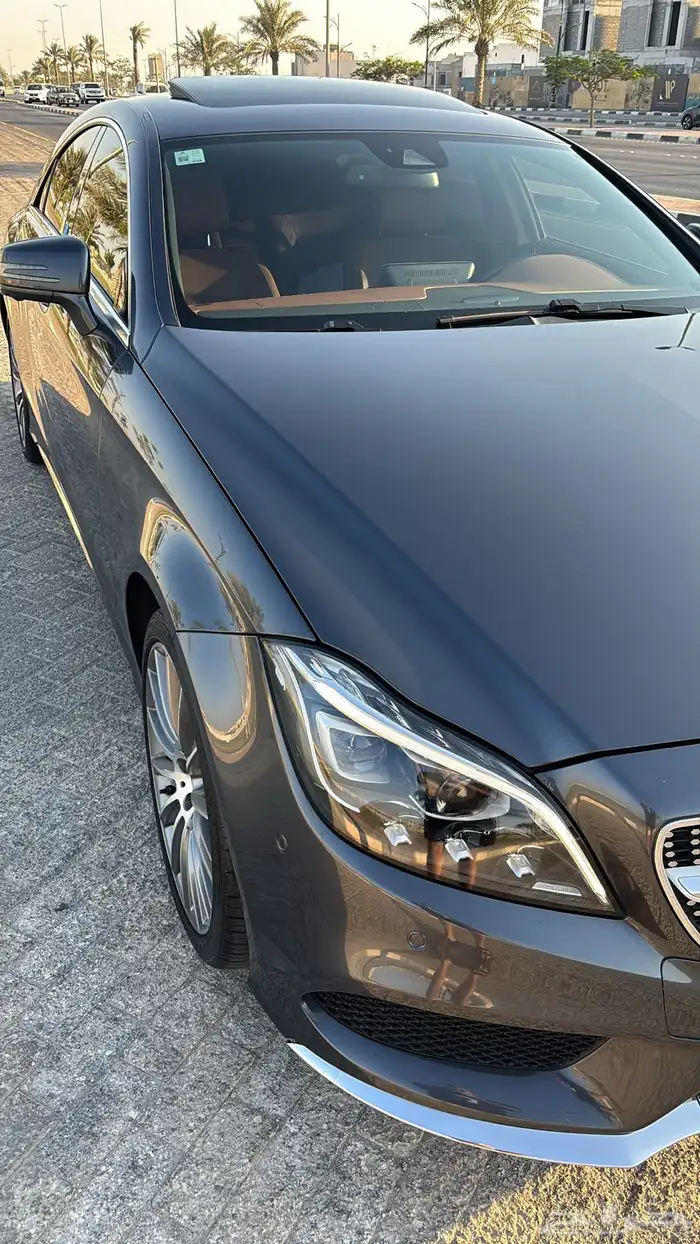 مرسيدس cls 500 2016 18