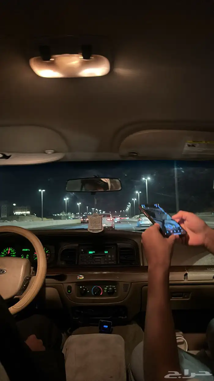 فورد فكتوريا 2009 5