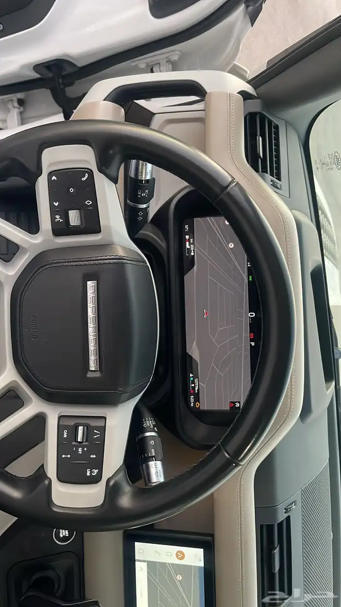 لاند روفر ديفندر 2020 8