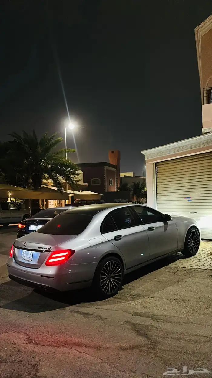 مرسيدس 2018 e300 نظيف 1