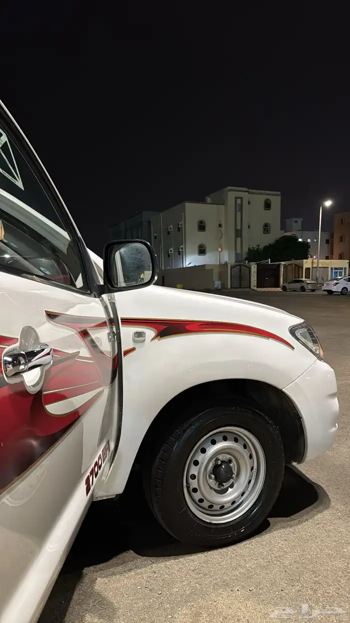 هايلكس 2010 مباع 5