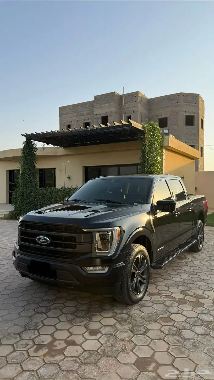 فورد f150 2023 مالك أول لاريت وارد ناغي أسود 55