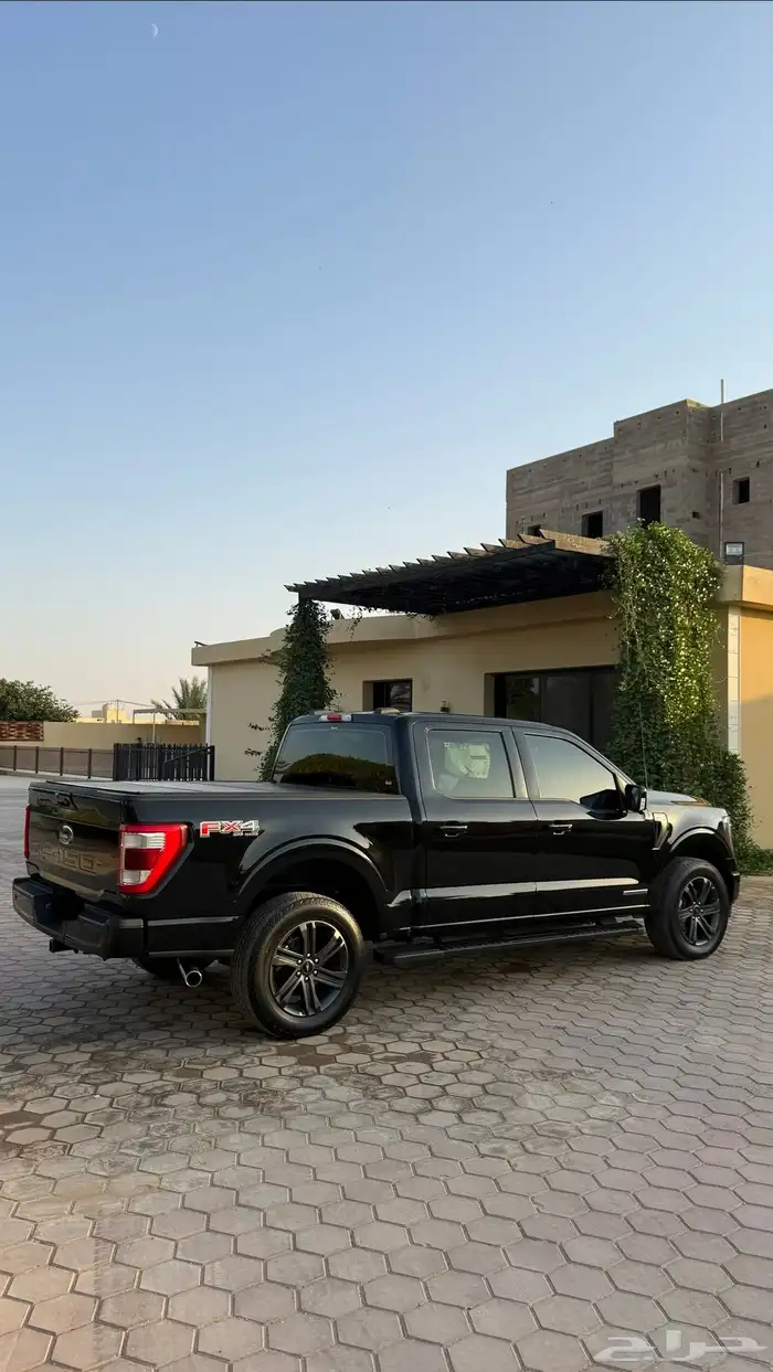 فورد f150 2023 مالك أول لاريت وارد ناغي أسود 19
