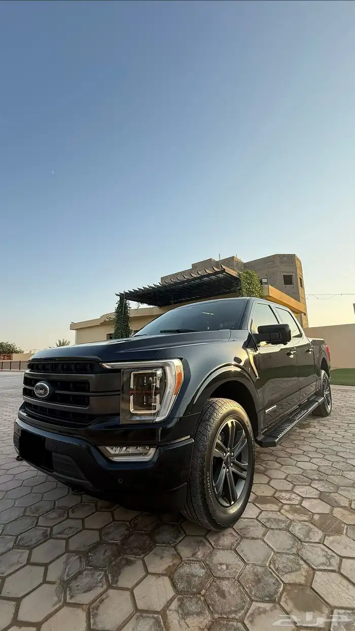 فورد f150 2023 مالك أول لاريت وارد ناغي أسود 24