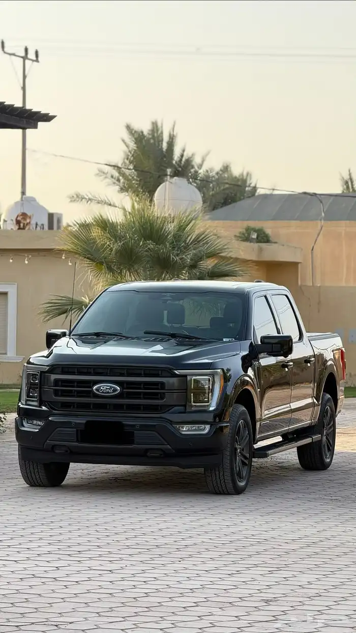 فورد f150 2023 مالك أول لاريت وارد ناغي أسود 7
