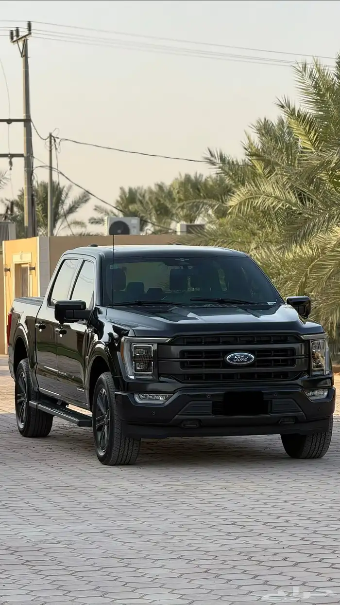 فورد f150 2023 مالك أول لاريت وارد ناغي أسود 4