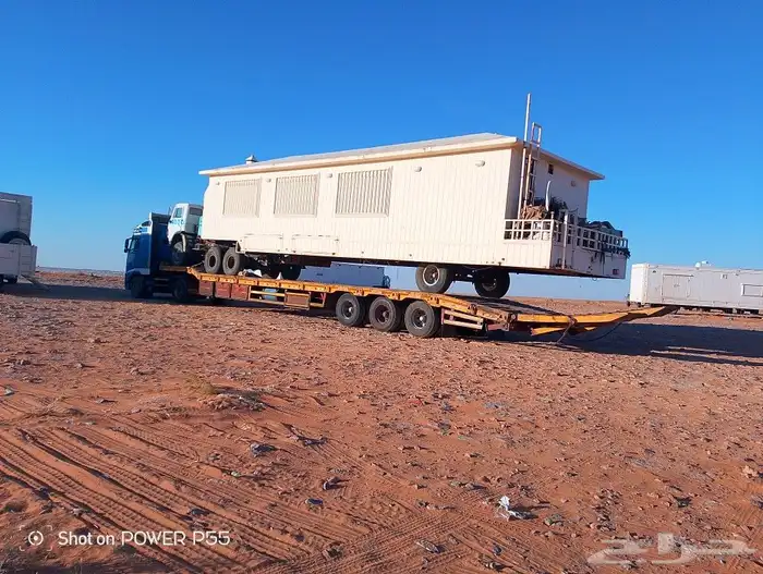 لوبد متواجد في العويقيله لنقل المعدات 1