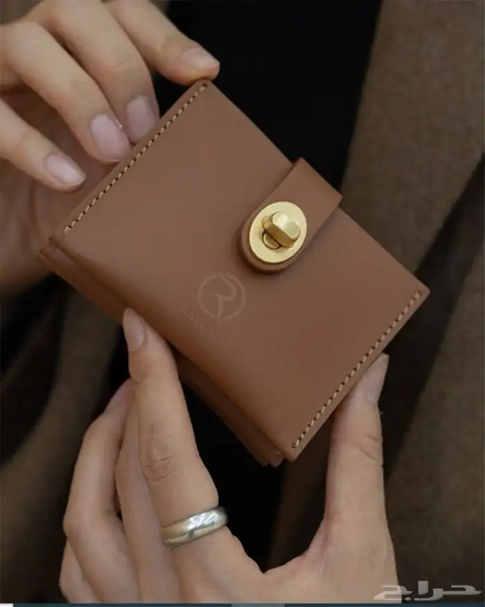 تصميم لوقو 3